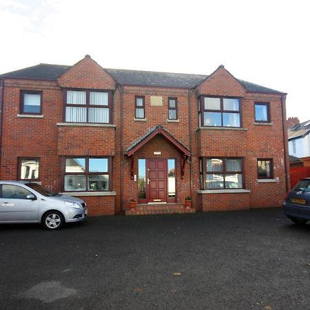 Modern Belfast Apartment Exterior photo